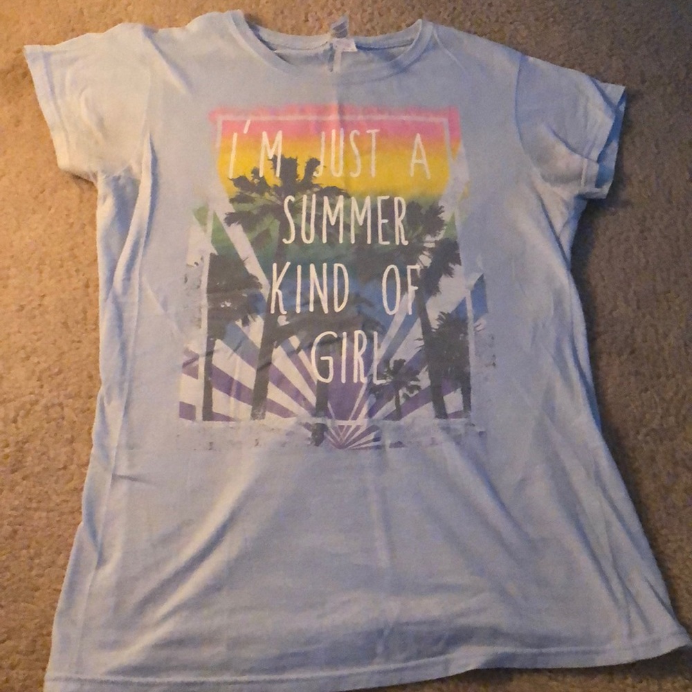 GRAPHIC T-SHIRT